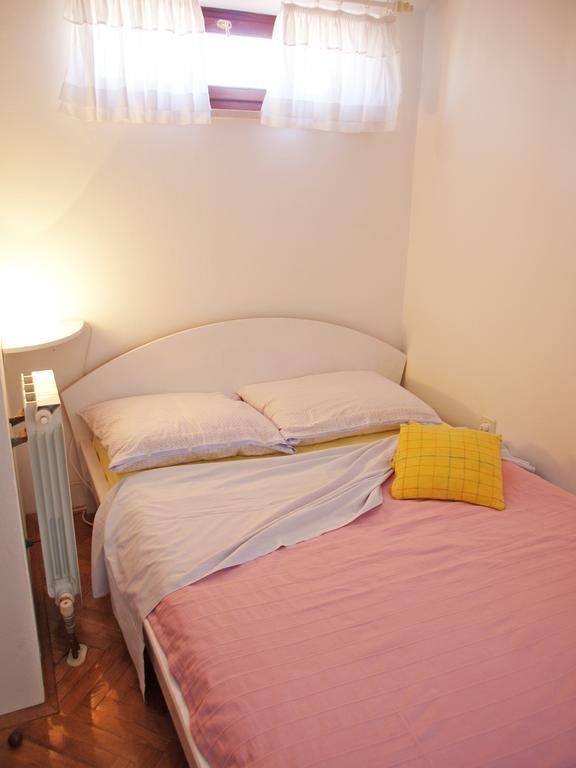 Family Friendly Apartments Pula Room photo